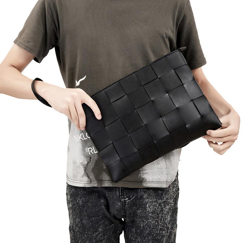 Woven Men Handbag Is Fashionable And Casual