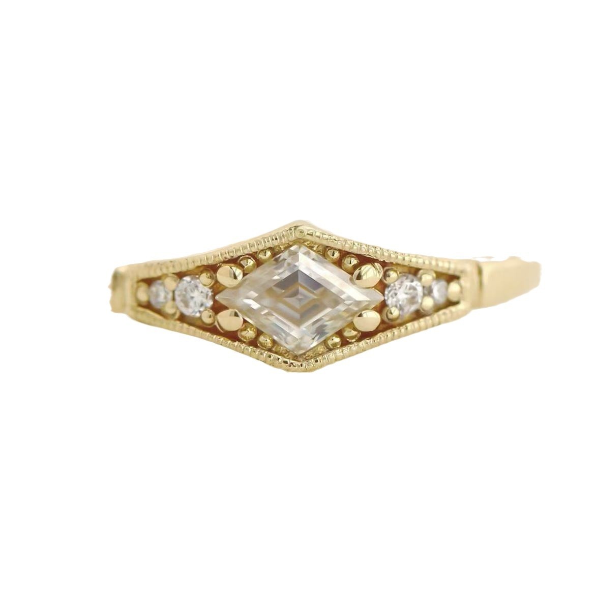 Simple Fashion Square Diamond Golden Ring Creative
