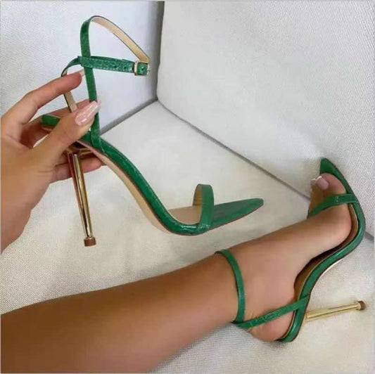 New Metal Electroplated Stiletto Point Toe Cross Lace Roman Shoes