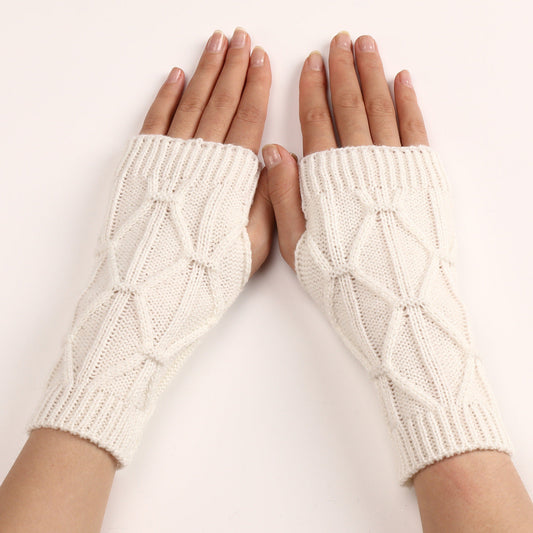 Rhombus Fashion Oversleeve Knitted Wool Keep Warm Half Finger Gloves