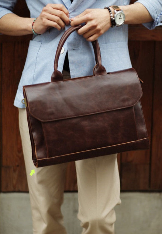 Shoulder slung computer briefcase