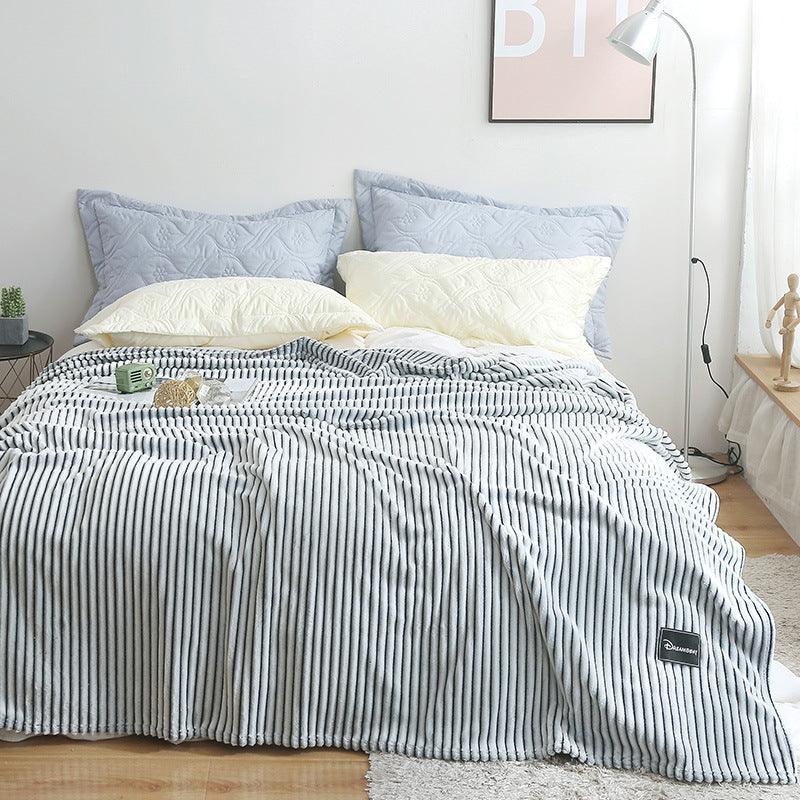 New Summer Multifunctional Striped Snowfleece Air Conditioning Blanket Flannel Blanket Single Double Quilt Sofa Cover Blanket