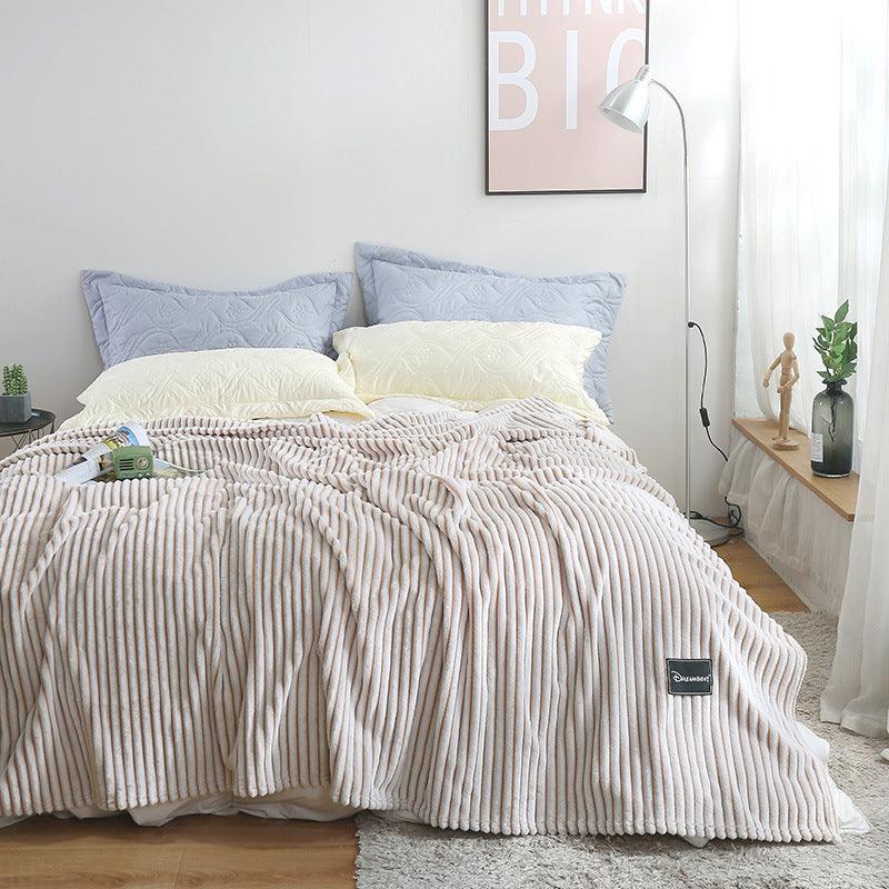 New Summer Multifunctional Striped Snowfleece Air Conditioning Blanket Flannel Blanket Single Double Quilt Sofa Cover Blanket