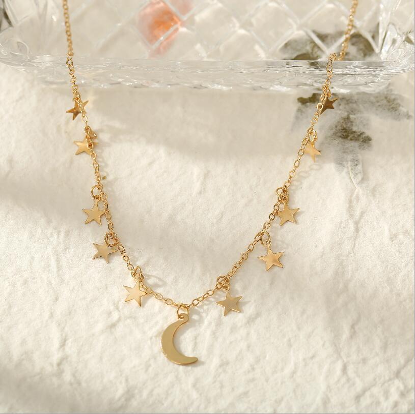 Temperament Clavicle Necklace, Star And Moon Pendant Necklace, Gold