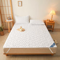 Dustproof Non-slip Quilted Water-proof Mattress