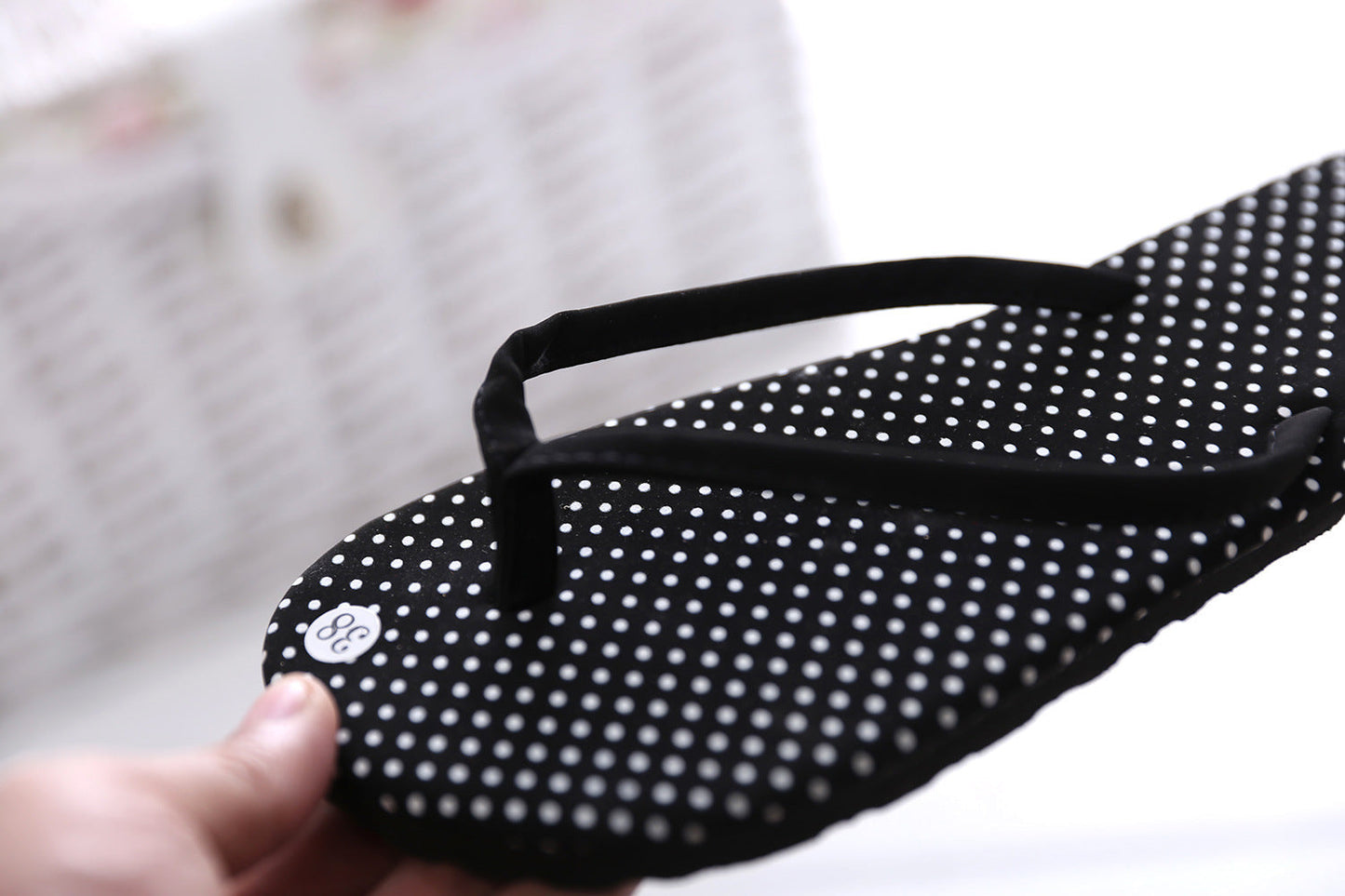 Fashion Flat Flip Flops Non-slip Slipper Soles Heel