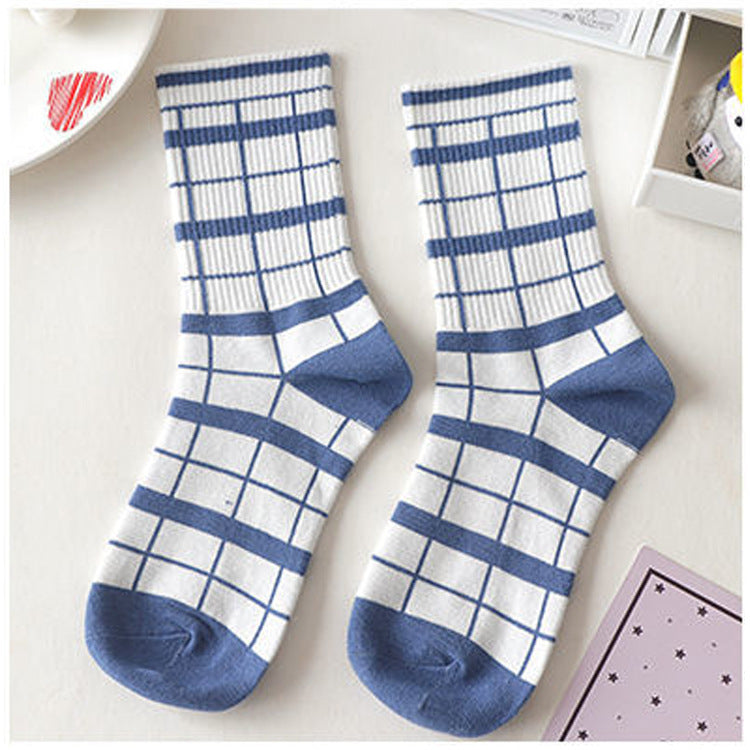 Women's Cute Cartoon Bear Thin Mid-calf Length Socks