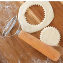 Creative Stainless Steel Round Side Flower Biscuit Mold