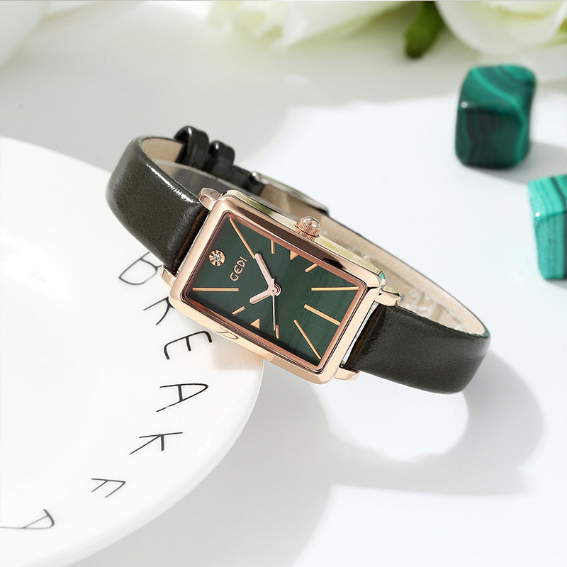 Retro Style Small Square Plate Women's Watch