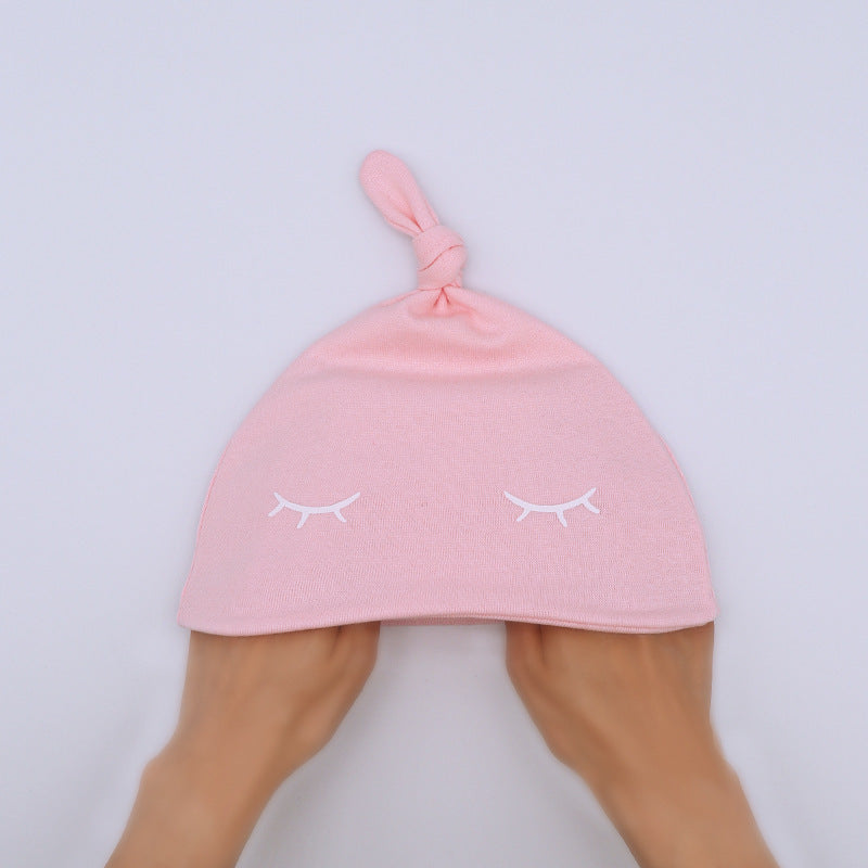 Tail Squinted Beanie Hedging