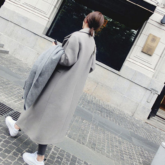 Long coat in woolen coat