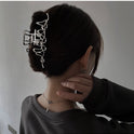 Niche Design Irregular Liquid Metal Barrettes Female Head Shark Clip