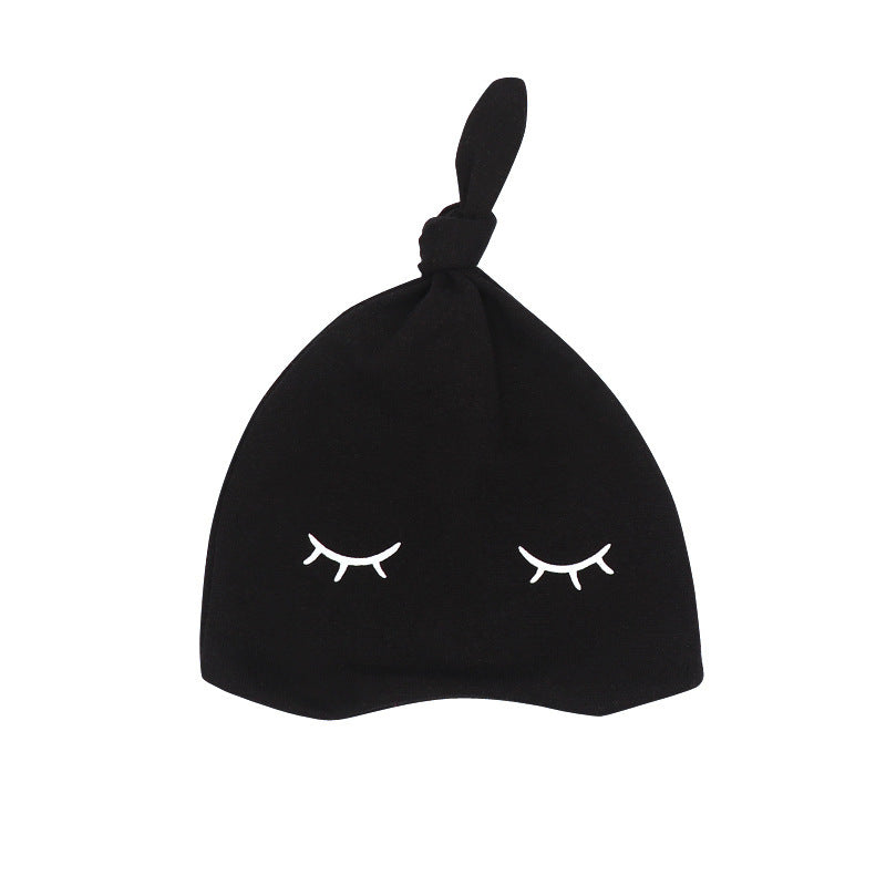 Tail Squinted Beanie Hedging