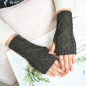 Cute fingerless diamond check gloves