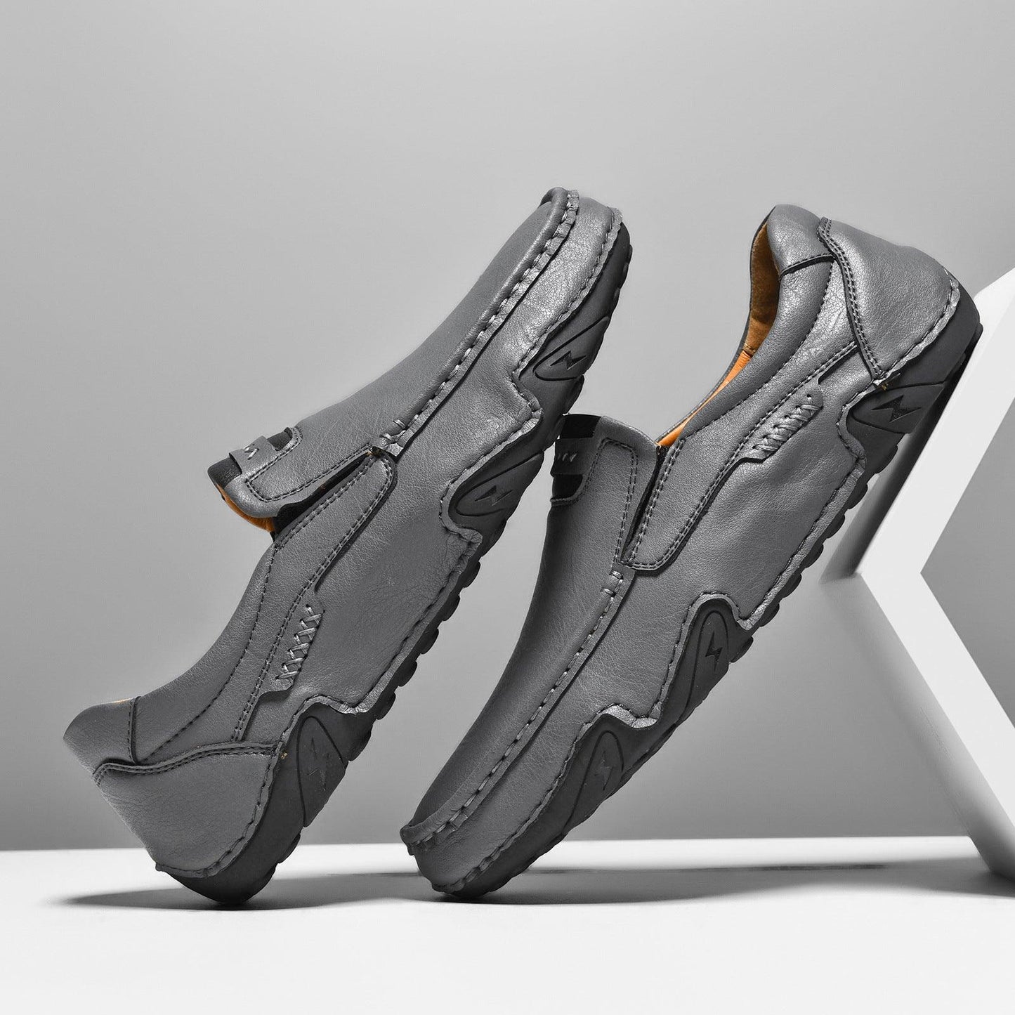 Hollow Handmade Stitching Outdoor Casual Shoes