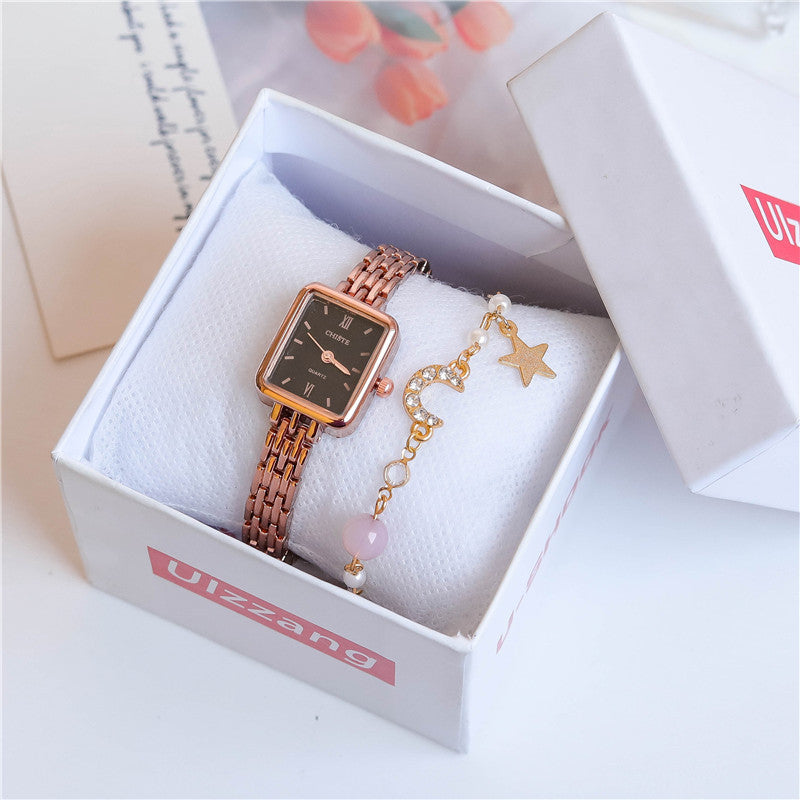 Women's Small And Exquisite Bracelet Watch