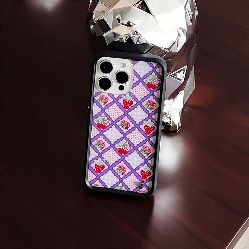 All-inclusive Plaid Strawberry Star Phone Case