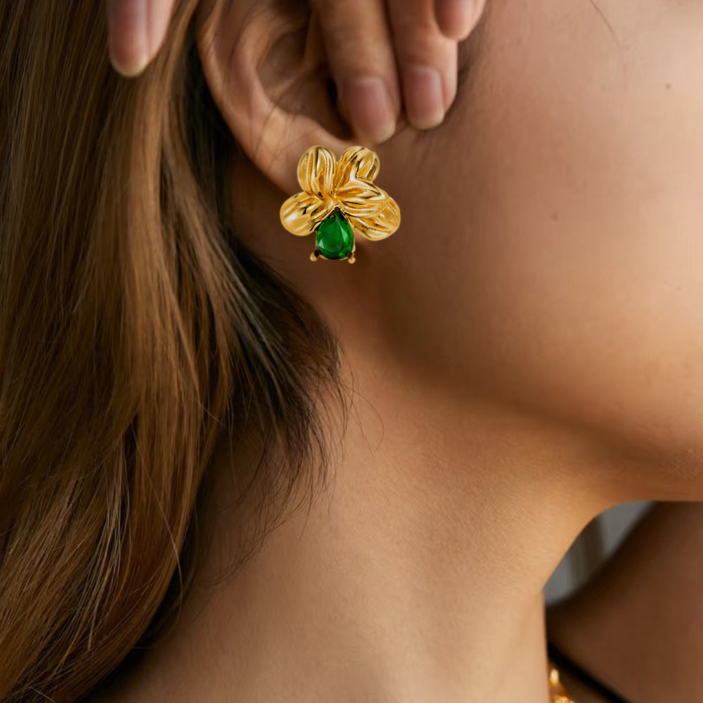 Sweet Design Stainless Steel Earrings Flower Shape