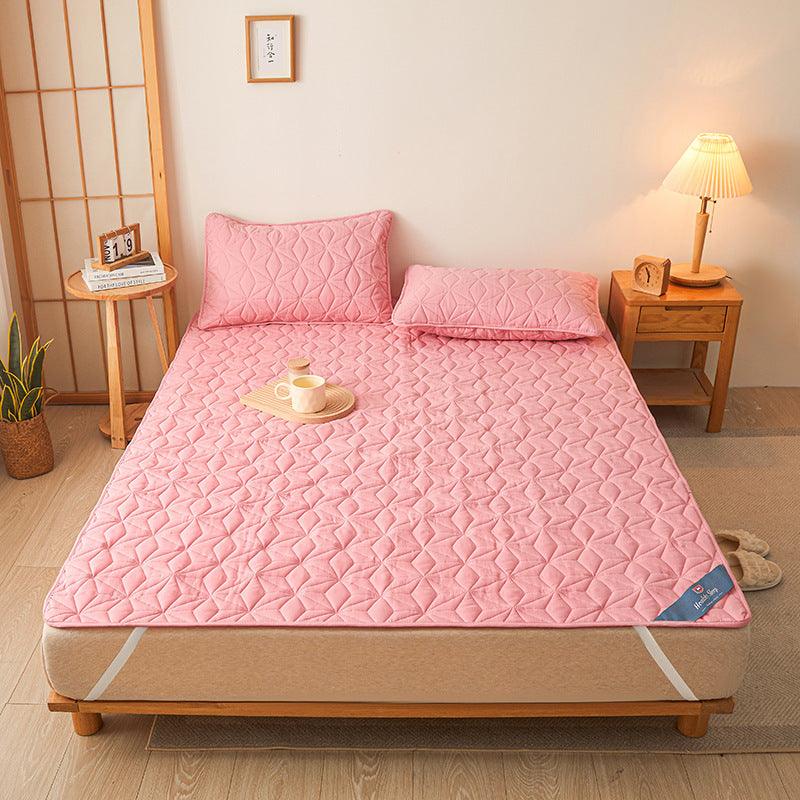 Dustproof Non-slip Quilted Water-proof Mattress