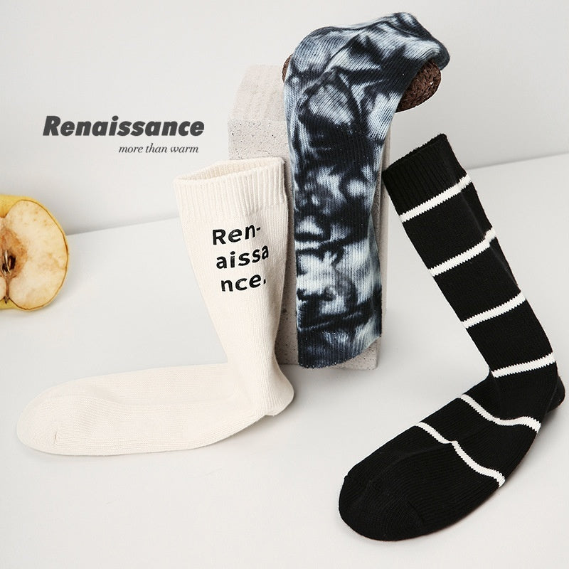 Renaissance Original Tube Socks Simple Letters Men