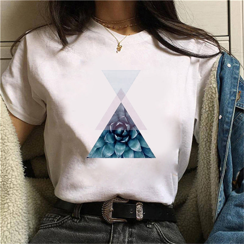 Simple Geometric Graphic Print Ladies Plus Size Casual T-shirt