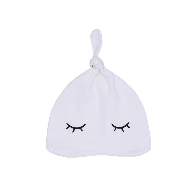 Tail Squinted Beanie Hedging