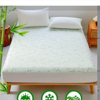 Bamboo Leaf Air Layer Water-proof Mattress Protective Cover Breathable Quilted Non-slip Bedspread